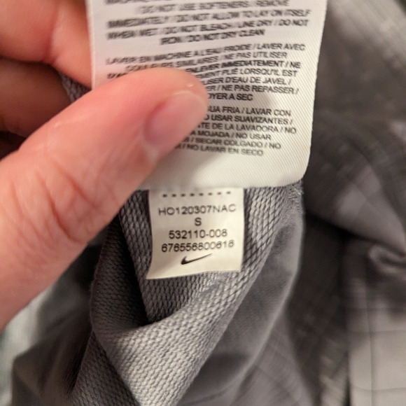 Nike Dri-Fit Running Hoodie Sz S - Picture 11 of 15